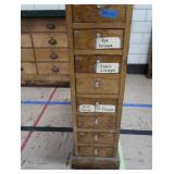 UNIQUE CABINET