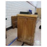 UNIQUE CABINET