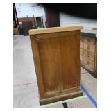 UNIQUE CABINET