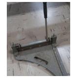 INDUSTRIAL GRADE PAPER CUTTER
