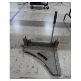 INDUSTRIAL GRADE PAPER CUTTER