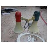 VINTAGE BLOW HORNS & METAL SIGN