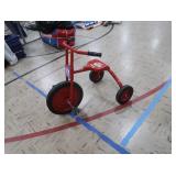 RED 'LOCO MOTION' TRICYCLE