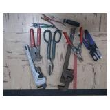 MISC LOT OF TOOLS