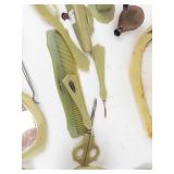 Vintage Art Deco Green Bakelite Vanity Set Mixed Lot