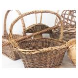 Vintage Wicker Baskets & Rug Beater Mixed Lot
