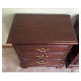 MB - Vintage Broyhill Cherry Wood Nightstand Pair