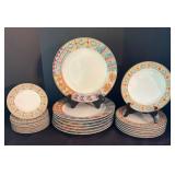 O - Vintage Sakura Moccasin Dinnerware Set by Sue Zipkin (Lot of 33)