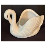 O - Vintage Swan Figurines Lenox, Richard & Unmarked (Lot of 4)