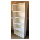 G - White Adjustable Bookshelf