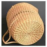 LL-FR - Wicker Shelf Unit, 4 Baskets & Woven Pitcher Mixed Lot