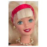 LL-ST - Barbie Holiday Sisters Doll Set (Lot of 3)