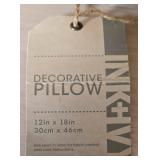 LR - INK & IVY Decorative Pillow Covers With Forms (Lot of 4)
