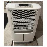 Frigidaire Dehumidifier With Bucket & Drain Hose