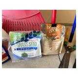 Mixed Garden Tools & Lawn Care Supplies