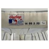 Kent Hrbek Autographed GAME-WORN Minnesota Twins Baseball Pants From 1988 Set 1 - Heavily worn!