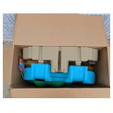 NEW STEP 2 TROPICAL SPLASH WATER PARK