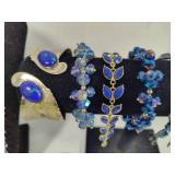 Beautiful Blues Assortment of Costume Necklaces/Bracelets/Earrings