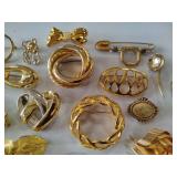 Lot of Gold Tone Brooches