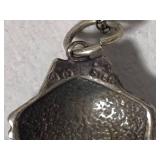 925/Sterling Necklaces & Pendants