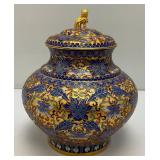Vintage Exquisite Chinese Covered Decorative Gilded Cloisonne Urn With Wood Stand 9"