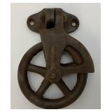 Vintage 5 1/2" Heavy Metal Pulley