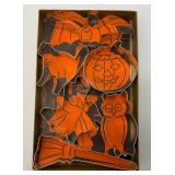 Vintage Trick Or Treat Cookie Cutters In Original Box