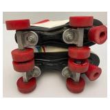 12983 Care Bears Kids Roller Skates