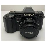 Vintage Minolta 7000 Maxum 35MM Film SLR Camera With Carrying Case