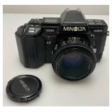 Vintage Minolta 7000 Maxum 35MM Film SLR Camera With Carrying Case