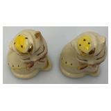 Vintage Shawnee Puss & Boots Cats Salt And Pepper Shakers With Gold Tone Accents 3 1/4" (One Ear Has Chip)