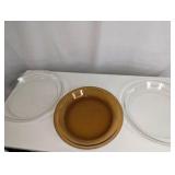 Set of 3 vintage Anchor Hocking Pie Plates, (2) 10" and (1) 9"