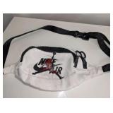 Nike Air Jordan Jumpman crossbody bag, white