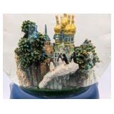 Radisson Seven Seas Cruises musical snow globe, works