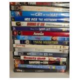 Philips PET741/37 portable DVD player with DVD movie Lot