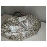 Simply Vera Vera Wang hobo bag