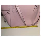 Michael Kors Voyager Tote Pink, Laptop Compartment