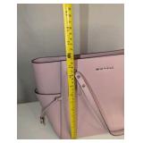 Michael Kors Voyager Tote Pink, Laptop Compartment