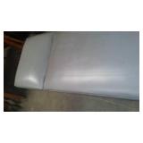 Vinyl Reclining Rest Bench