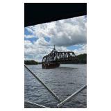 1987 Carver Yacht on the St. Croix at the Bayport Marina - No Reserve