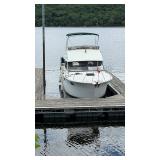 1987 Carver Yacht on the St. Croix at the Bayport Marina - No Reserve