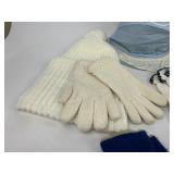 Vintage Clothing Baby/Toddler Knitted Bonnets, bibs, Mittens and Hats