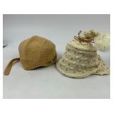 Vintage Clothing Baby/Toddler Knitted Bonnets, bibs, Mittens and Hats