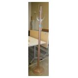 Coat and hat stand, all metal