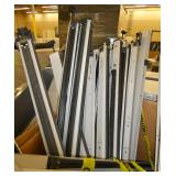 5 boxes of cubicle parts (3 pallets)