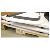 3 pallets of cubicle/table parts and benches