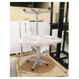 3 Teardrop tables
