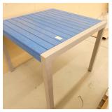 Indoor/Outdoor table 35x35