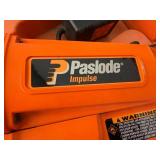 Paslode Impulse IM250 F-16 Series 2 Cordless Finish Nailer Kit