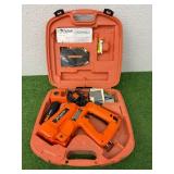 Paslode Impulse IM250 F-16 Series 2 Cordless Finish Nailer Kit
